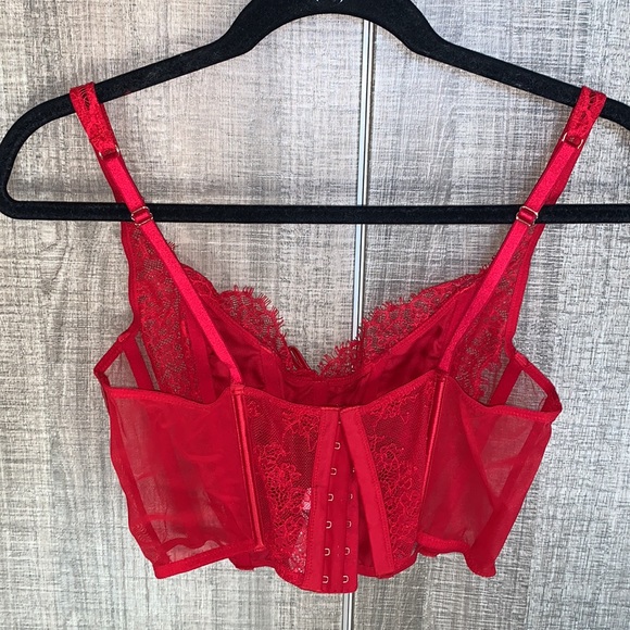 *SOLD* Victoria’s Secret Dream Angels Unlined Lace-Up Corset Top - Picture 4 of 8